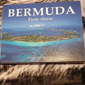 SCOTT STALLARD, BERMUDA FROM ABOVE HARDBACK